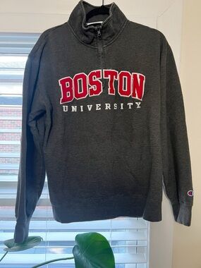Boston University Quarter Zip Sweatshirt – Large – Champion – Classic Collegiate